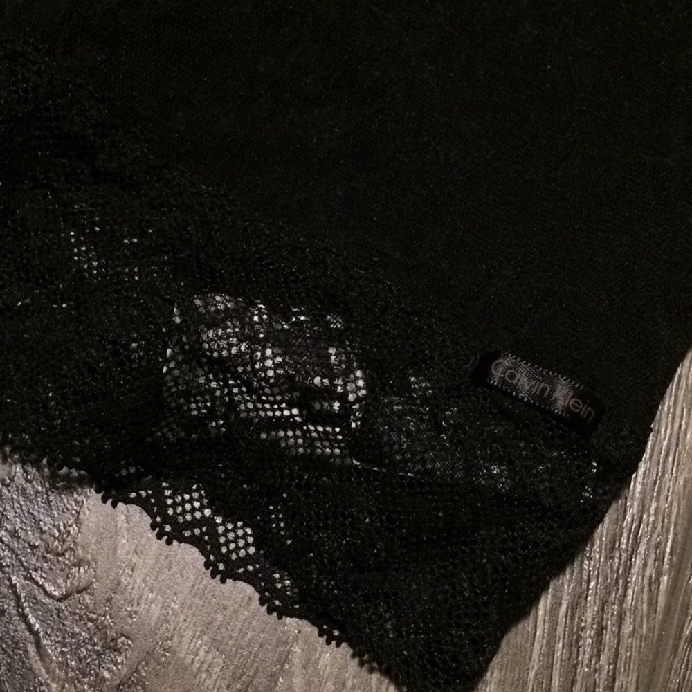 Calvin Klein Lace Bralette - Picture 4 of 8